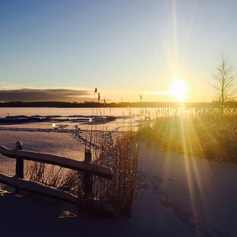 Photo By Melissa Smith - sunrise on Puslinch Lake